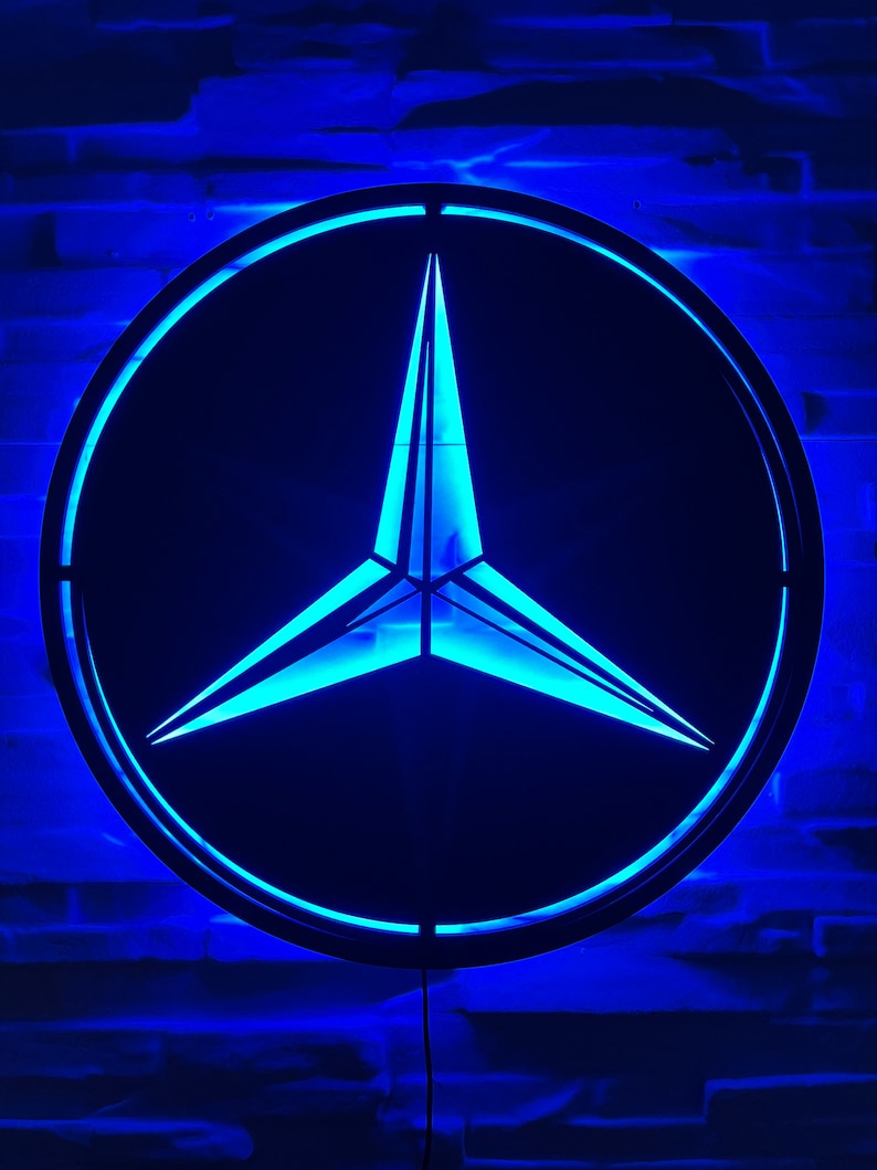 Mercedes Logo LED: Illuminate Your Automotive Passion_driver_apparel_drivi.store