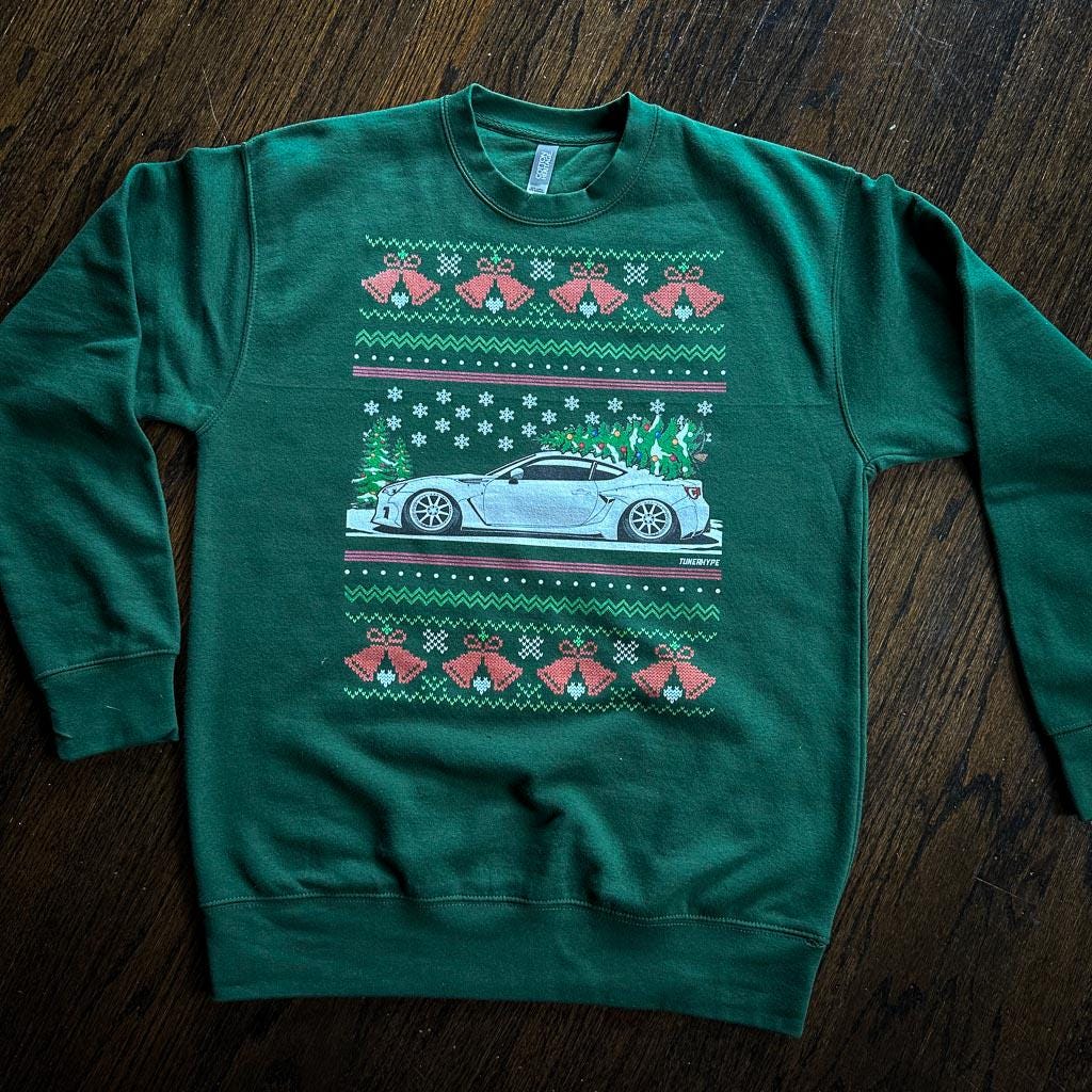 Maglione Natalizio Brutto - Nissan 370z Grigio - Maglione Natalizio Brutto - Regalo di Natale per Appassionati di Auto, Regalo di Natale Divertente, Regalo Nissan - Regalo 350z